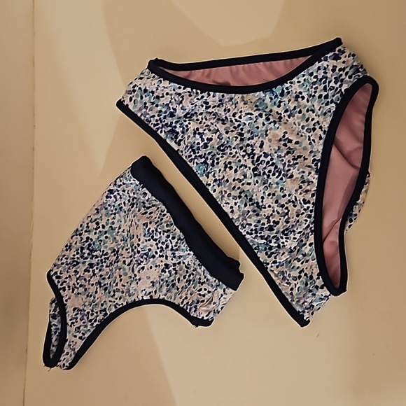 Eddie Bauer Girls L 2-piece Reversible Swimsuit Navy Blue Polka-dot and Purple - Picture 12 of 17